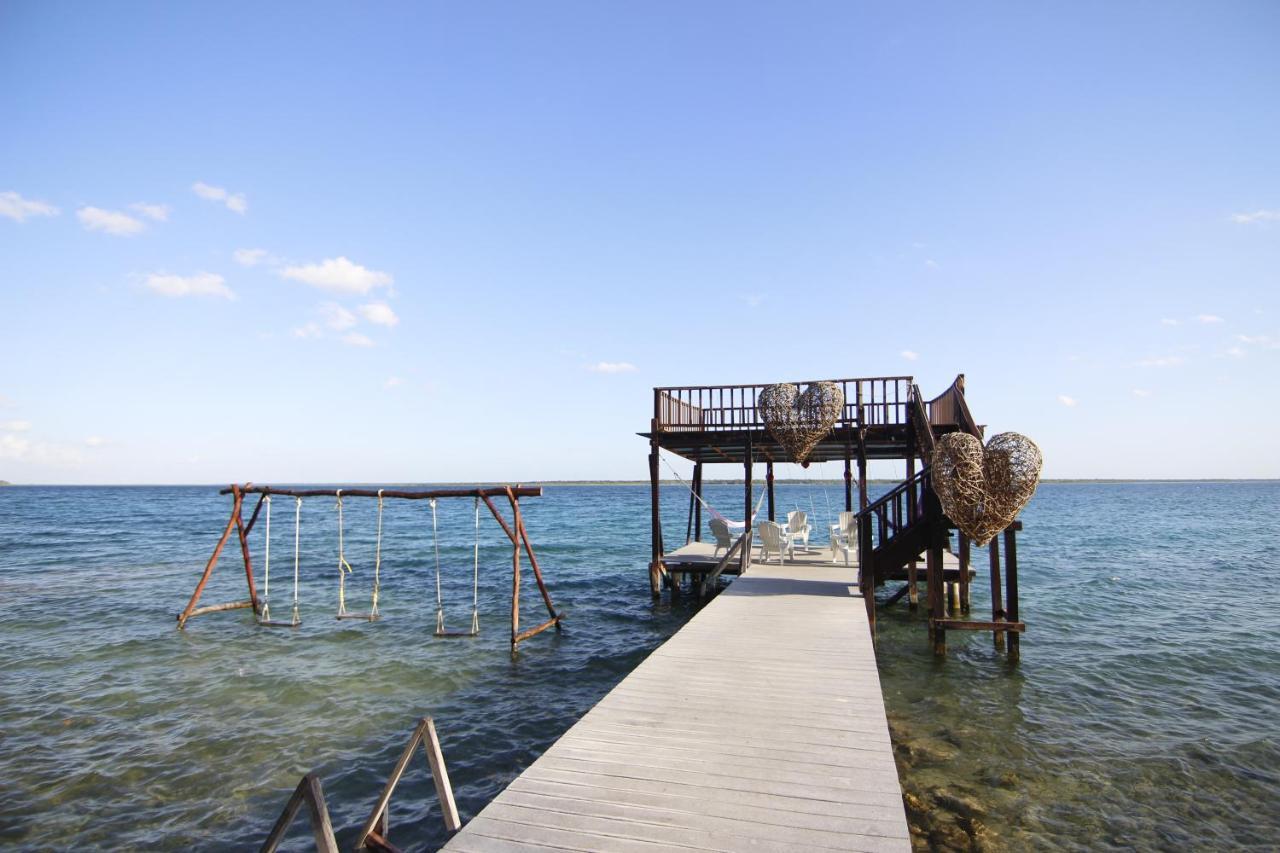 Coras Place Bacalar Lagoon Front 外观 照片